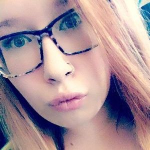 Meet your Posher, Jocelyn